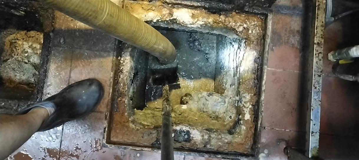 西陵化油池清理-污水池清掏